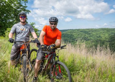 Ram&Alvie_MountainTop